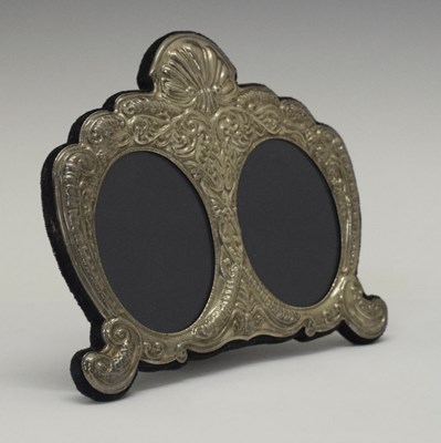 Lot 187 - Elizabeth II silver double photo frame