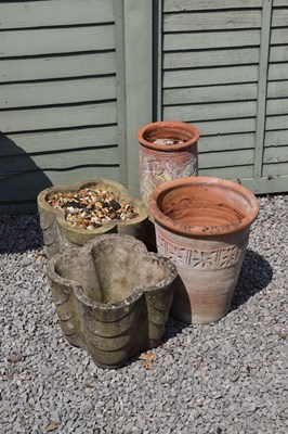 Lot 676 - Group of planter