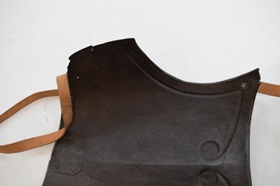 Lot 480 - Late 16th Century front and back plate