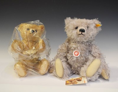 Lot 498 - Steiff - 'The Ultimate Steiff Bear' and 'The Steiff Centenary Bear'