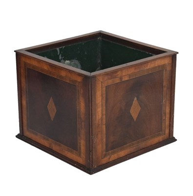 Lot 749 - Early 20th Century inlaid mahogany planter