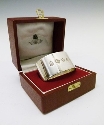 Lot 149 - Silver napkin ring