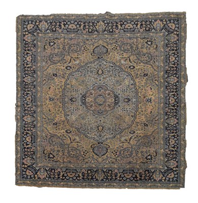 Lot 630 - 20th Century machine woven Wilton style carpet