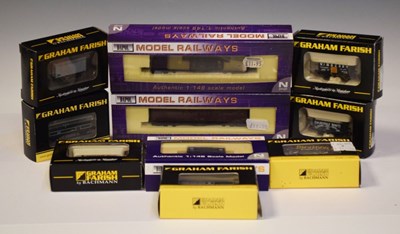 Lot 476 - Graham Farish and Dapol ‘N’ gauge wagons/ rolling stock