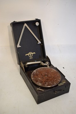 Lot 759 - Columbia wind-up gramophone No.112A