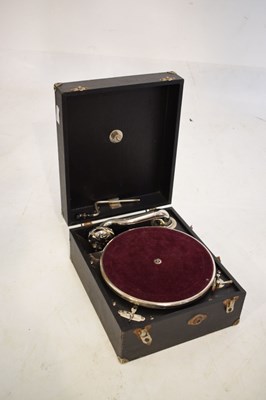 Lot 641 - Table-top salon gramophone
