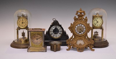 Lot 540 - Six assorted clocks