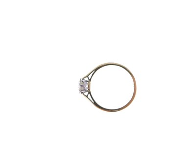 Lot 3 - Diamond single stone ring