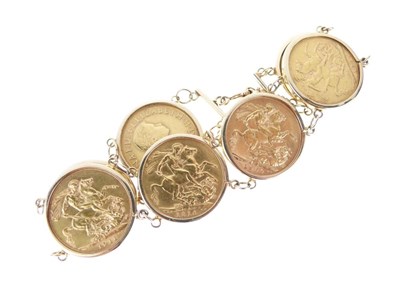 Lot 34 - Bracelet composed of seven sovereigns