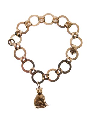 Lot 114 - 9ct gold circular-link bracelet