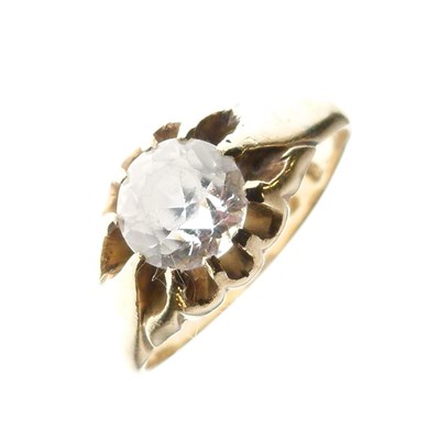 Lot 20 - 18ct ring set white sapphire