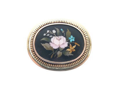 Lot 37 - Pietra Dura pendant/brooch