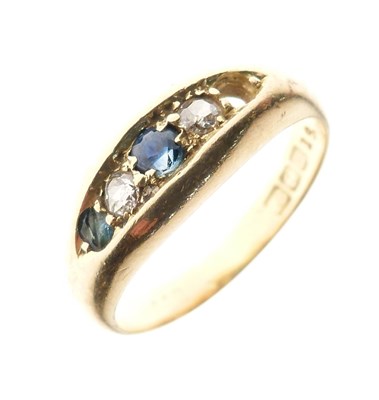 Lot 17 - 18ct gold five stone ring