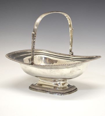 Lot 152 - George IV silver pedestal fruit basket