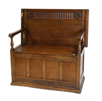 Lot 556 - Monks Bench