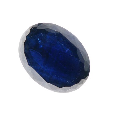 Lot 61 - Unmounted faceted blue stone, tests as sapphire