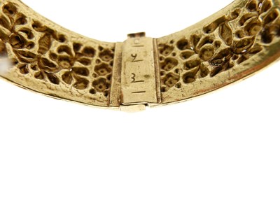 Lot 17 - Pair of hinged bangles