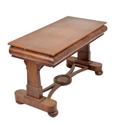 Lot 522 - Mid 19th Century mahogany centre table