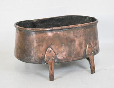 Lot 364 - Arts & Crafts copper jardinière or planter