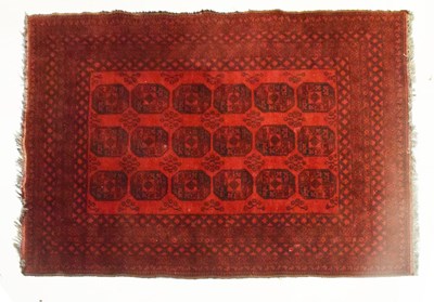 Lot 335 - Middle Eastern (Persian) wool rug
