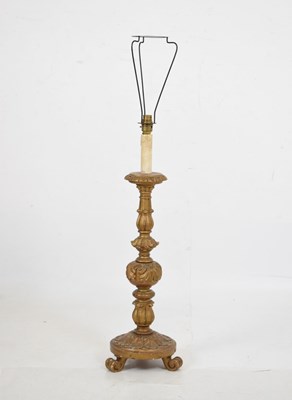 Lot 454 - Single giltwood table lamp