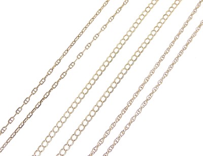 Lot 39 - Three various 9ct gold necklaces