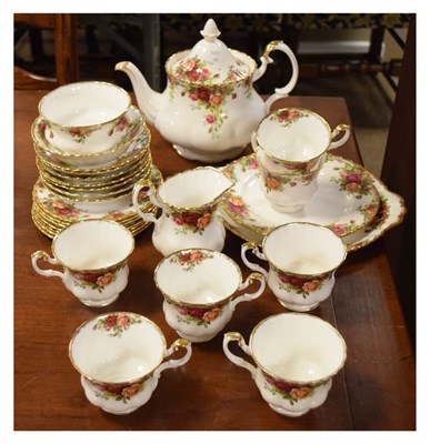 Lot 467 - Quantity of Royal Albert 'Old Country Roses'