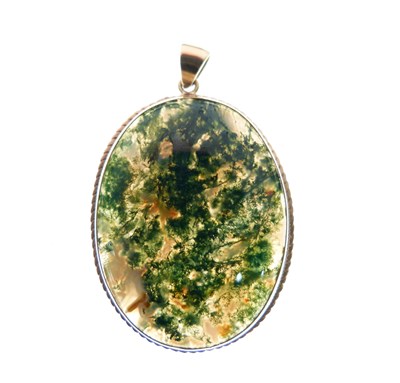 Lot 32 - Moss agate oval pendant