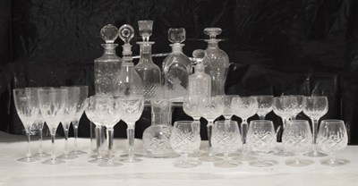 Lot 495 - Quantity of glassware