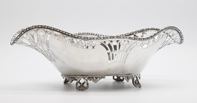 Lot 84 - George V silver basket, Sheffield 1931