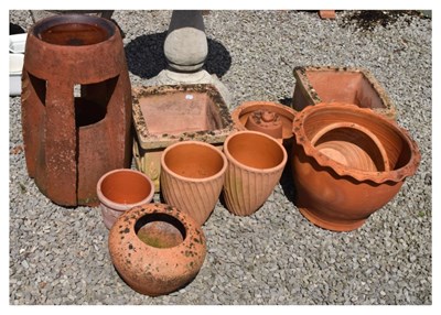 Lot 670 - Group of terracotta garden pots