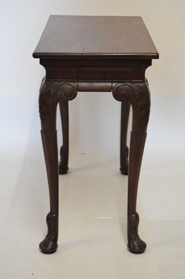 Lot 546 - George III  mahogany table on four cabriole supports