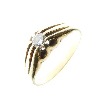 Lot 1 - 18ct gold single stone diamond ring