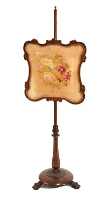 Lot 479 - Victorian polescreen