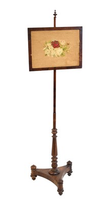 Lot 581 - Victorian polescreen