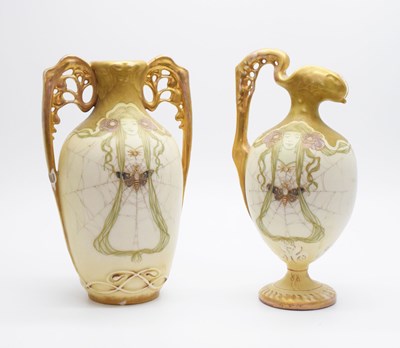 Lot 325 - Reissner, Stellmacher & Kessel Amphora