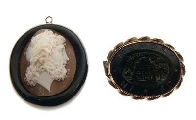 Lot 44 - Cameo depicting a bearded man