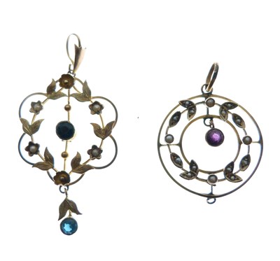 Lot 53 - Edwardian '9ct' yellow metal pendant with blue stones