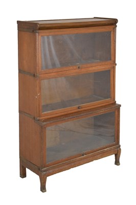 Lot 722 - Three-section Globe Wernicke-style modular bookcase