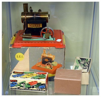 Lot 309 - Mamod SE 1 Stationary Engine, model Power Hammer, Minic Steam Roller and Traction Engine