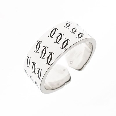 Lot 291 - Cartier - 18ct white gold torc style ring