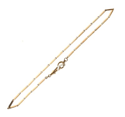 Lot 67 - 9c bar link watch chain