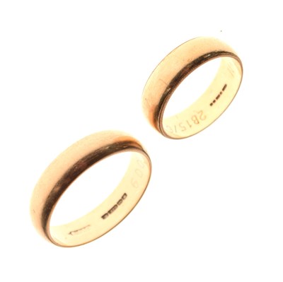 Lot 35 - Two 9ct gold wedding bands