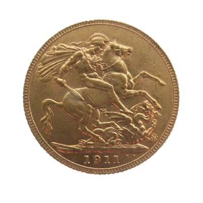 Lot 354 - George V Canada Mint gold sovereign, 1911