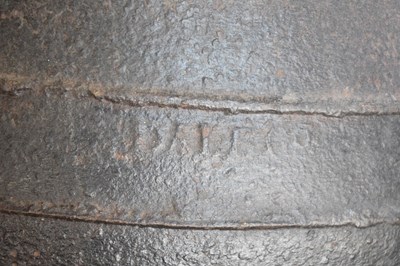 Lot 3 - Coalbrookdale - 19th Century iron cauldron