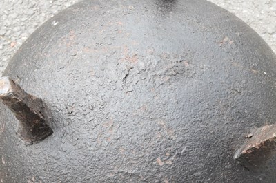 Lot 3 - Coalbrookdale - 19th Century iron cauldron