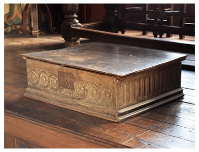 Lot 12 - Large early 17th Century boarded oak box