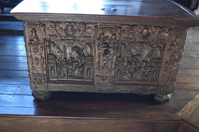 Lot 711 - Ex Barrow Court, Barrow Gurney - Small late 16th Century carved oak chest