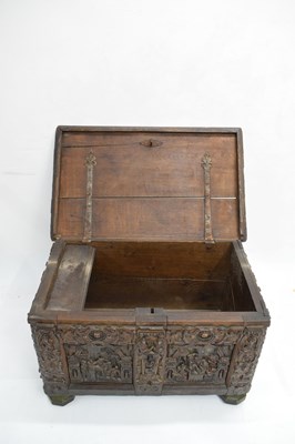 Lot 711 - Ex Barrow Court, Barrow Gurney - Small late 16th Century carved oak chest