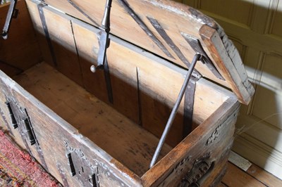 Lot 28 - 16th Century boarded pine and iron-bound chest
